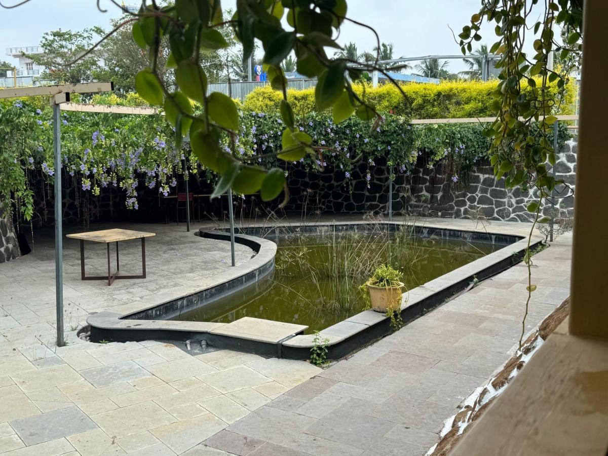 Chikoo Farm Inn Bangalore Extérieur photo